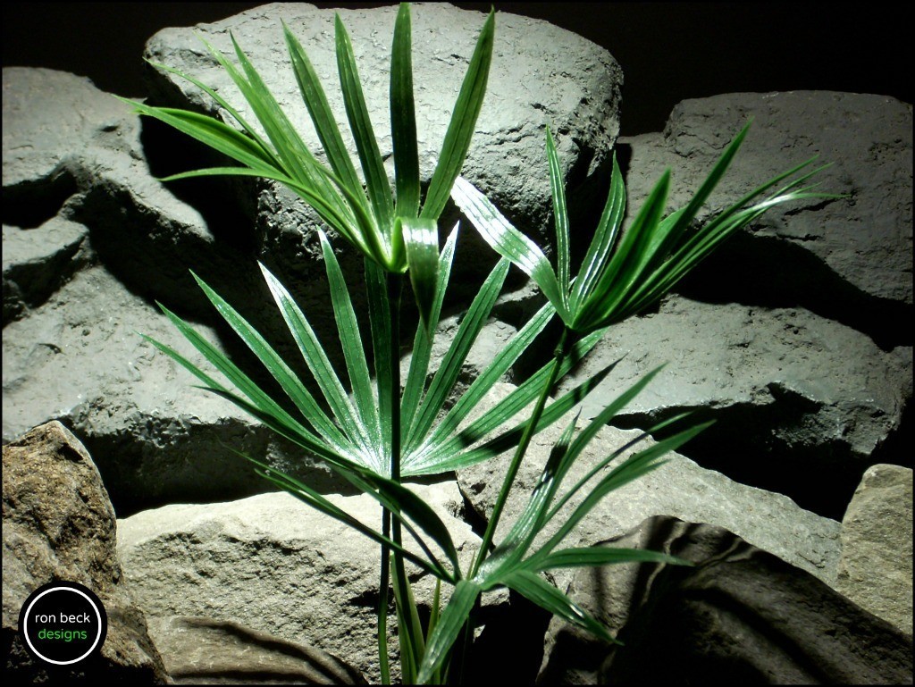 plastic aquarium plant papyrus grass 2. pap173 from ron beck designs