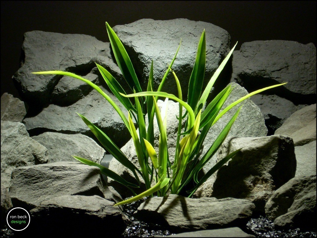 plastic aquarium plant arrowhead grass from ron beck designs. pap181