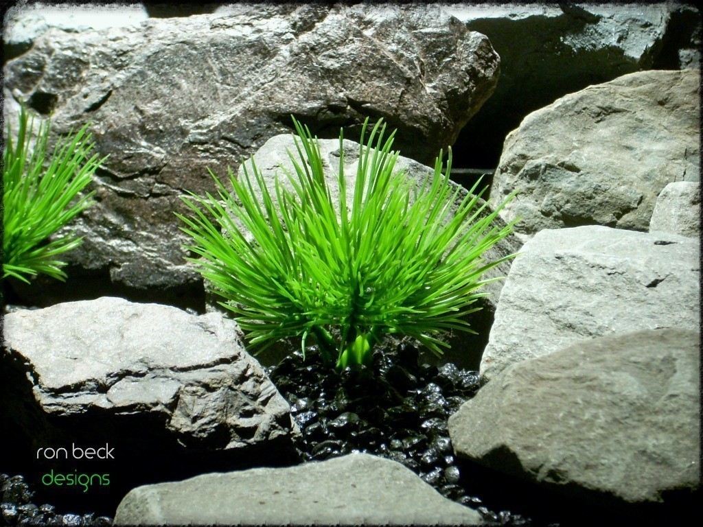 plastic aquarium plants: pine needle grass from ron beck designs pap215 2