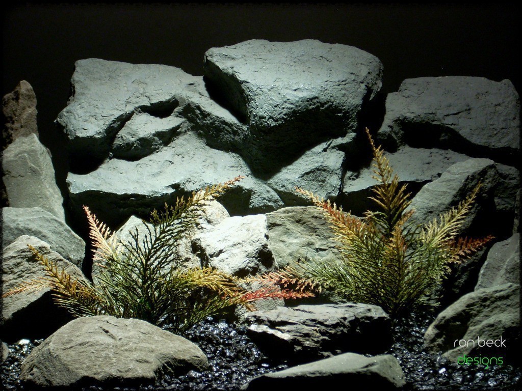 plastic aquarium plants: spiked ferns from ron beck designs