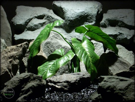 Artificial Calla Lily Leaves - Artificial Silk Reptile Plant - srp315