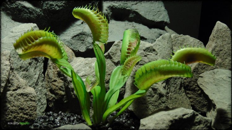 Artificial Venus Flytrap - Artificial Reptile Habitat Plant - prp363 2