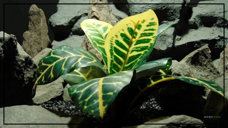 Artificial Croton Leaves Bush - 'real touch' - Reptile Terrarium Plant - PRP458 2