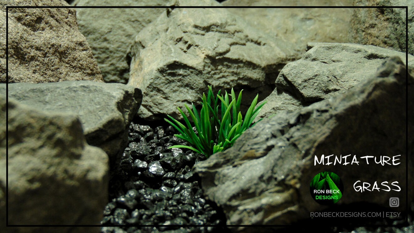 Title Artificial Miniature Grass Bloom - Ron Beck Designs -PARP487