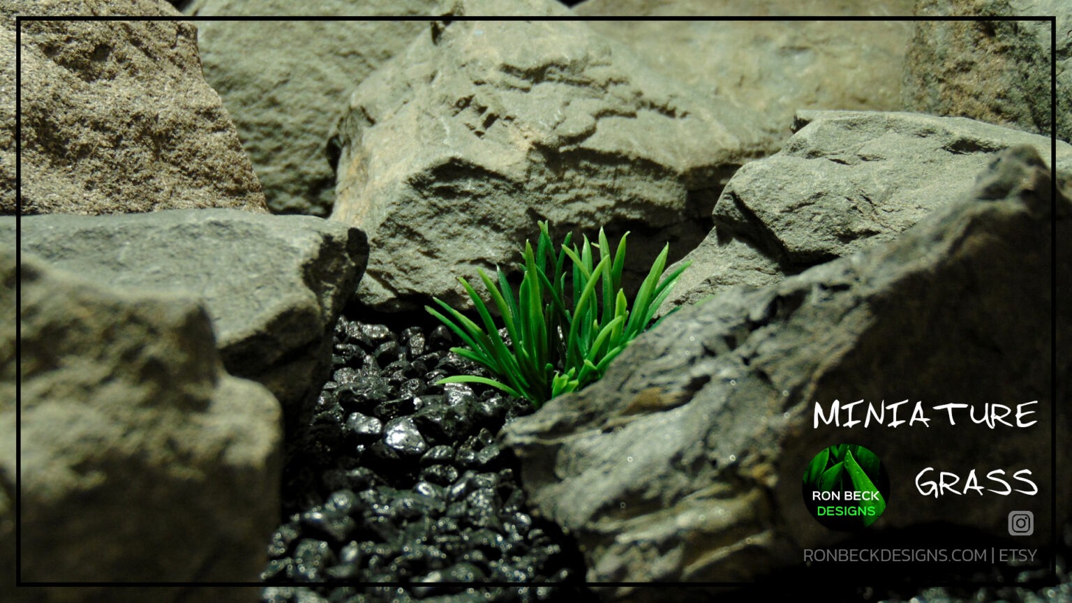 Title Artificial Miniature Grass Bloom - Ron Beck Designs -PARP487