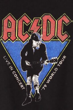 ACDC 8LLJJ.resized